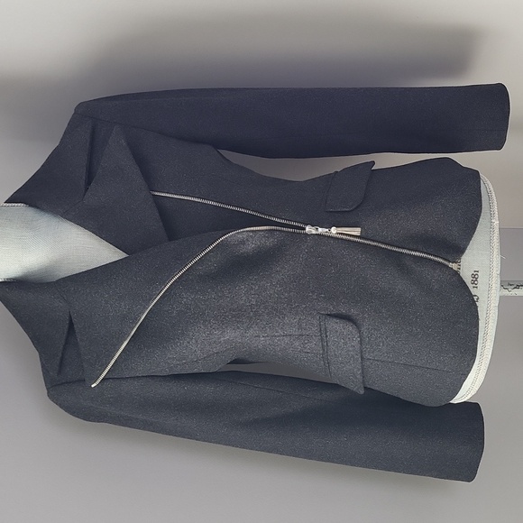 Franco Mirabelli Gray Jacket with Asymmetrical Zipper - Picture 2 of 10